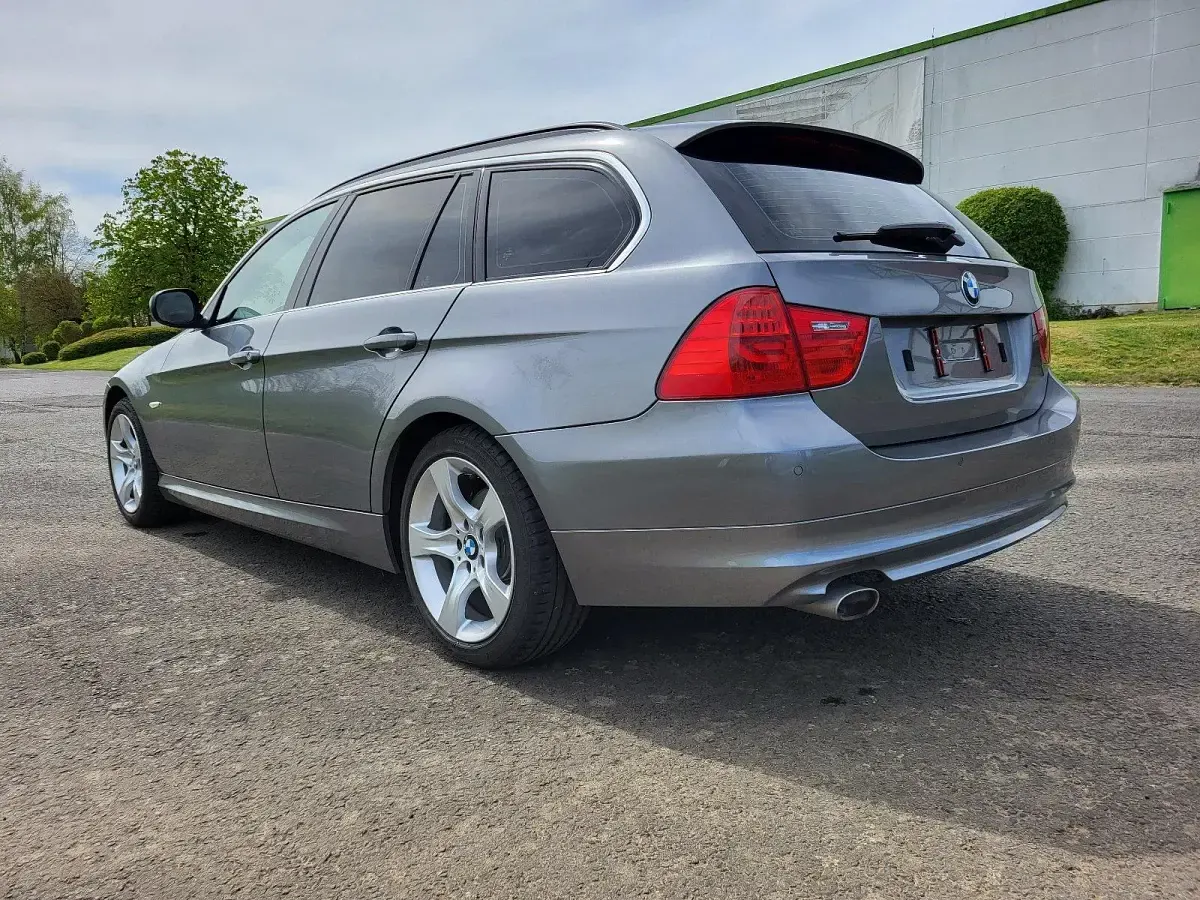 Brugt BMW 320 184 HK (135 kW) 2010 Grå Stationcar