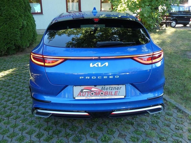 Gebraucht Kia ProCeed 140 PS (102 kW) 2024 Blau Kleinwagen
