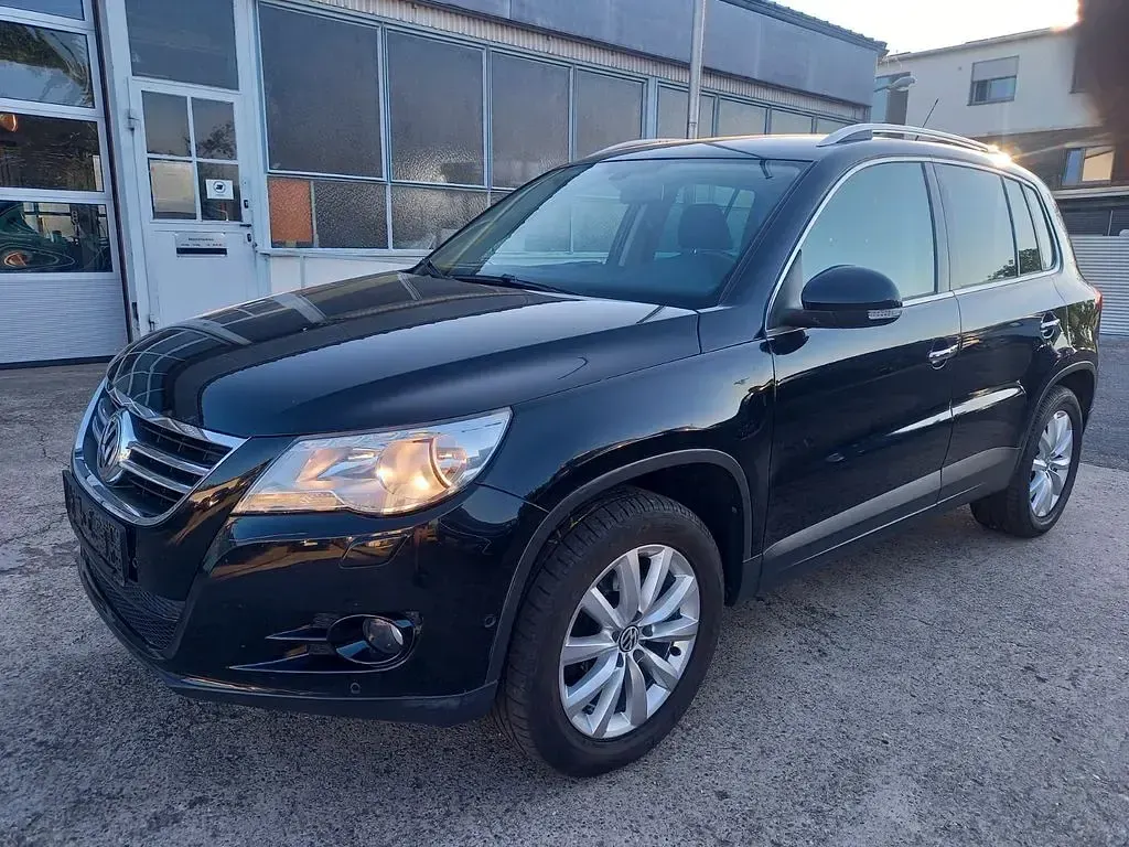 Gebraucht VW Tiguan Team 150 PS (110 kW) 2010 Schwarz SUV