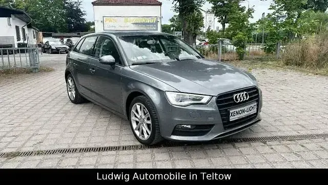 Gebraucht Audi A3 Ambition 116 PS (85 kW) 2014 Grau Limousine