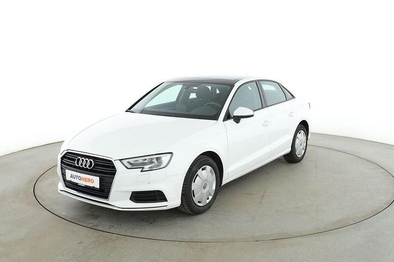 Gebraucht Audi A3 116 PS (85 kW) 2018 Weiß Limousine