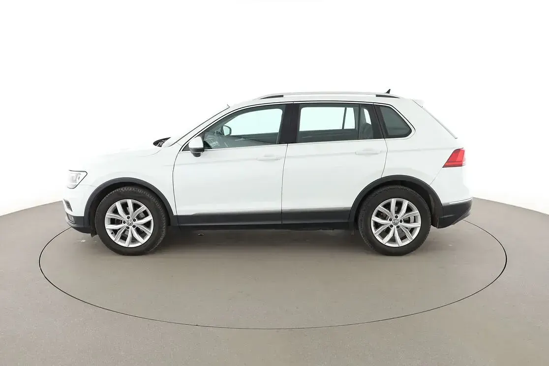 Gebraucht VW Tiguan Highline 150 PS (110 kW) 2020 Weiß SUV