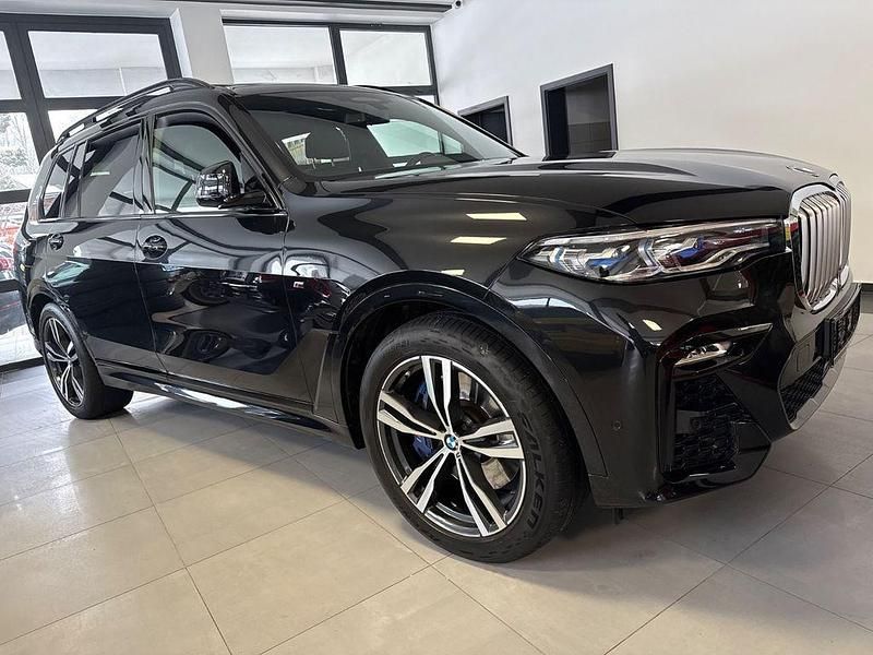 Gebraucht BMW X7 M Sport 340 PS (250 kW) 2022 Schwarz SUV