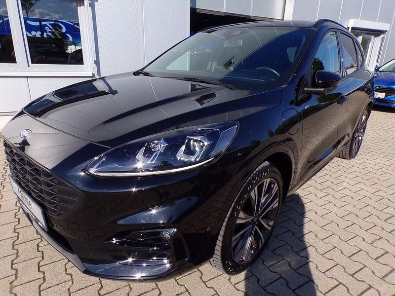 Gebraucht Ford Kuga ST-Line X 152 PS (111 kW) 2022 Schwarz SUV