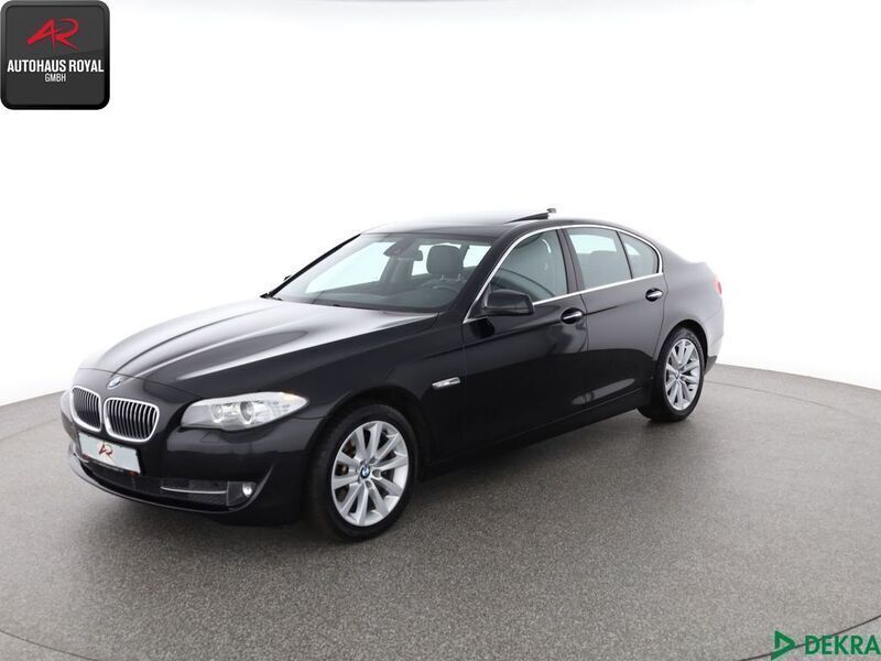Schwarz (metallic) Gebraucht 2012 BMW 525 Limousine | 17.880 € (Etwas zu teuer) - Bild 1/4