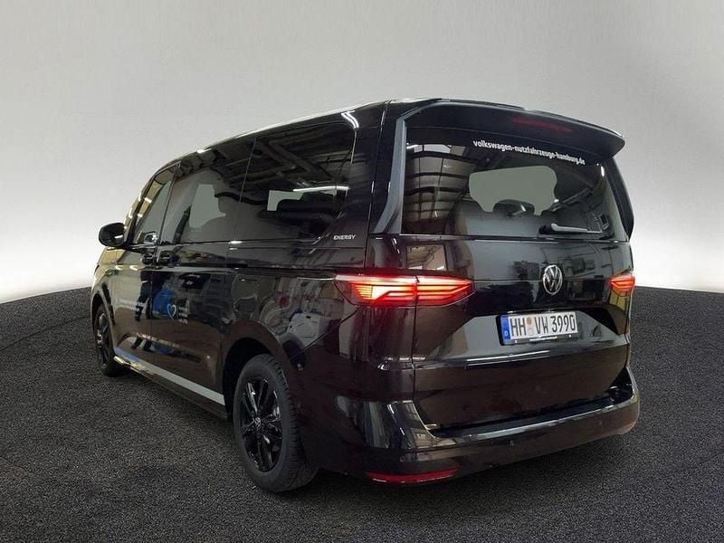 Gebraucht VW Multivan Life 150 PS (110 kW) 2025 Schwarz Van