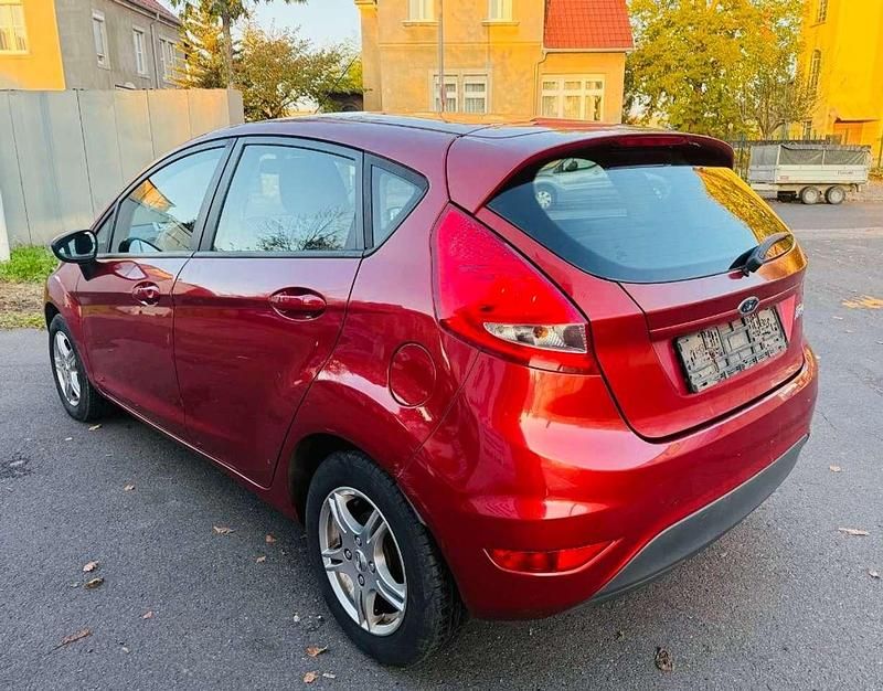 Gebraucht Ford Fiesta Ambiente 82 PS (60 kW) 2009 Other Limousine