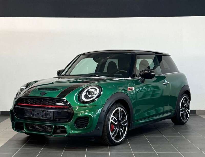 British racing green iv metall Gebraucht 2020 Mini John Cooper Works Coupé Coupé | 23.900 € (Fairer Preis) - Bild 1/4