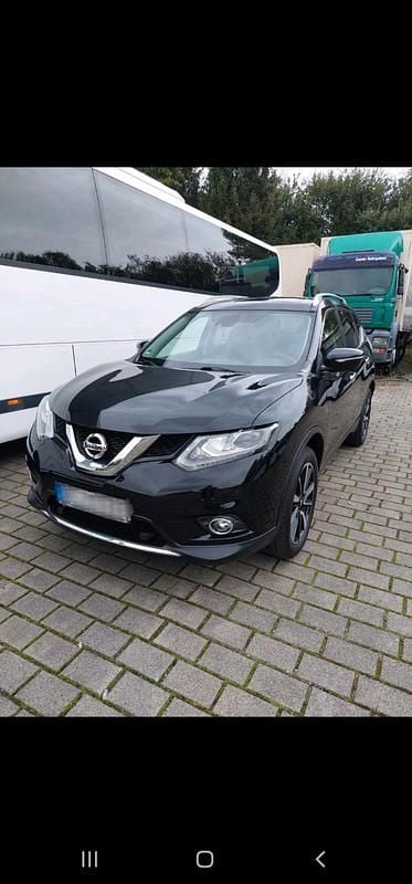 Gebraucht Nissan X-Trail Tekna 131 PS (96 kW) 2017 Schwarz SUV