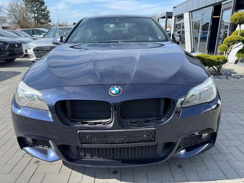 Gebraucht BMW 520 M Sport 184 PS (135 kW) 2014 Blau Limousine