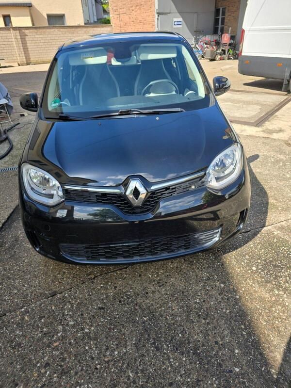 Schwarz Gebraucht 2019 Renault Twingo Kleinwagen | 9.999 € - Bild 1/4