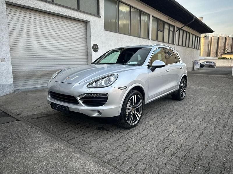 Gebraucht Porsche Cayenne S 400 PS (294 kW) 2012 Silber SUV