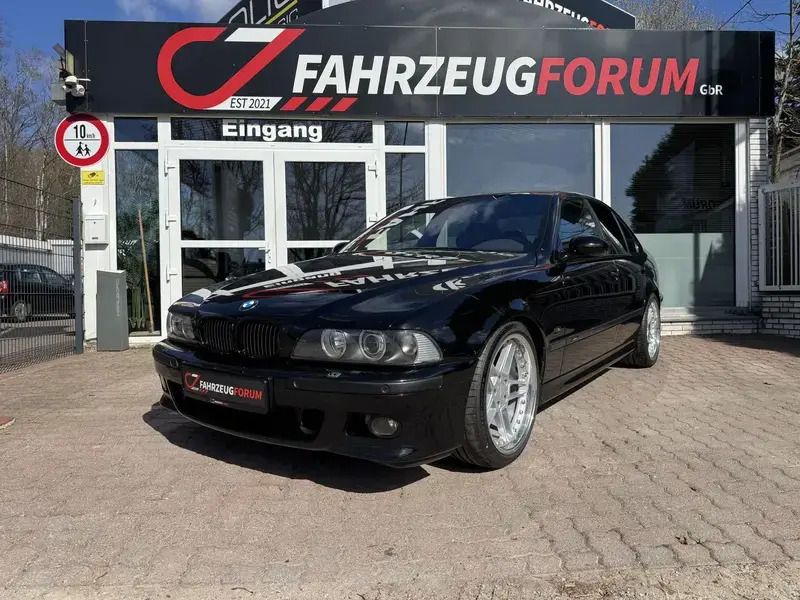 Schwarz Gebraucht 2002 BMW M5 Shadowline Limousine | 41.900 € (Fairer Preis) - Bild 1/4
