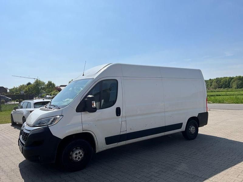 Gebraucht Citroën Jumper 140 PS (102 kW) 2019 Weiß Van / Kleinbus