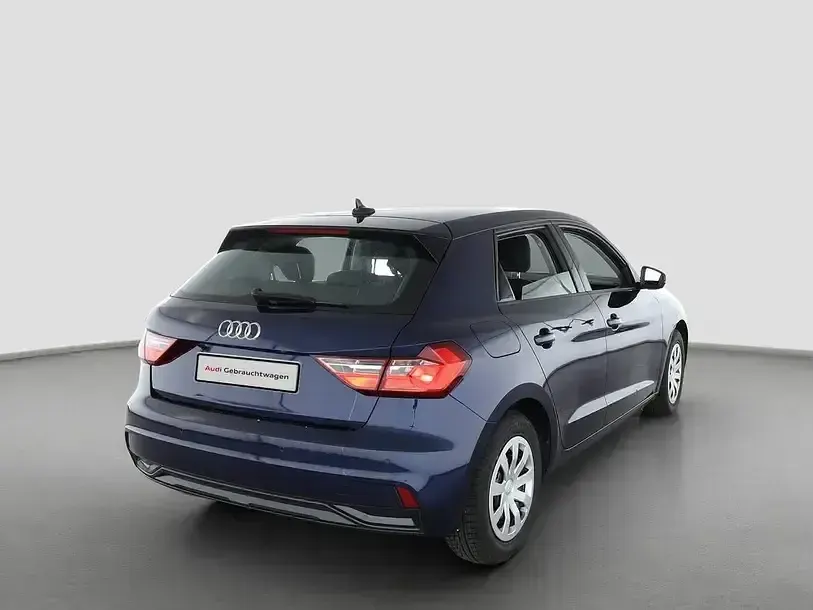 Używany Audi A1 Sportback Advanced Plus 95 KM (69 kW) 2025 Niebieski Hatchback