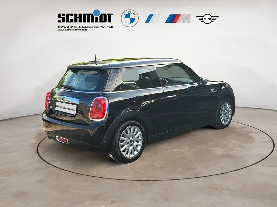 Gebraucht Mini Cooper D 116 PS (85 kW) 2014 Schwarz Kleinwagen