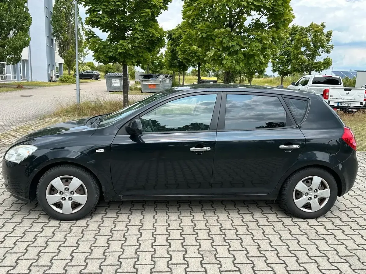 Gebraucht Kia Ceed 109 PS (80 kW) 2008 Kleinwagen