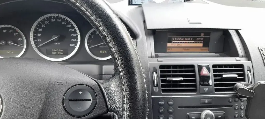 Gebraucht Mercedes C180 Avantgarde 156 PS (114 kW) 2009 Silber Limousine
