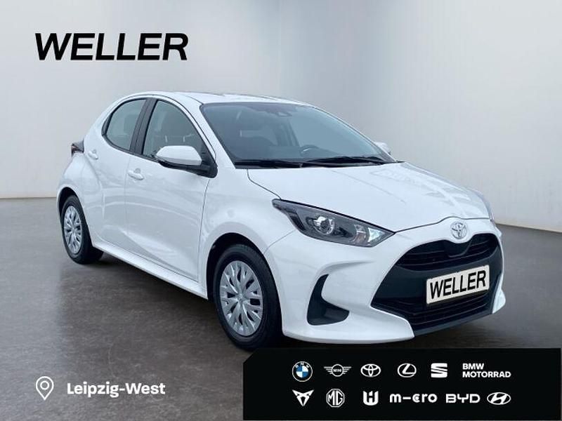 Gebraucht Toyota Yaris Comfort 72 PS (52 kW) 2024 Weiss Kleinwagen