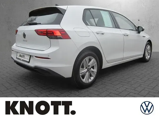 Gebraucht VW Golf VIII Edition 116 PS (85 kW) 2020 Weiß Limousine