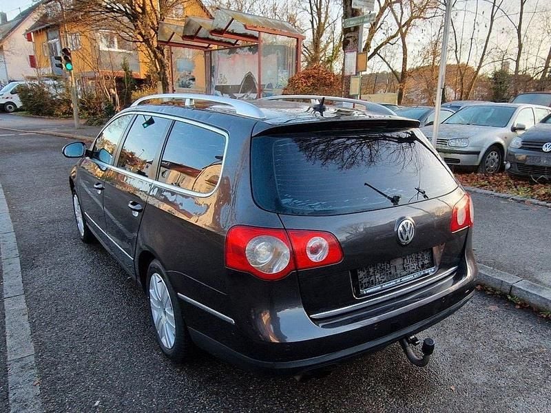 Gebraucht VW Passat Highline 140 PS (102 kW) 2006 Braun Kombi
