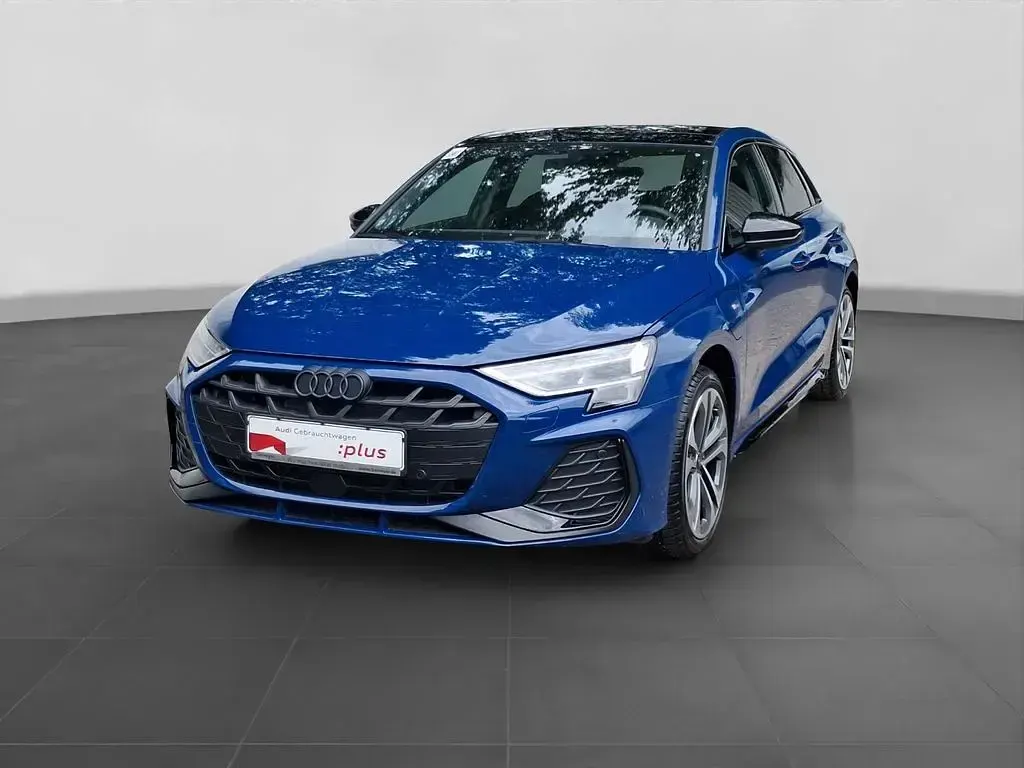 Gebraucht Audi A3 S-Line 204 PS (150 kW) 2025 Blau Limousine