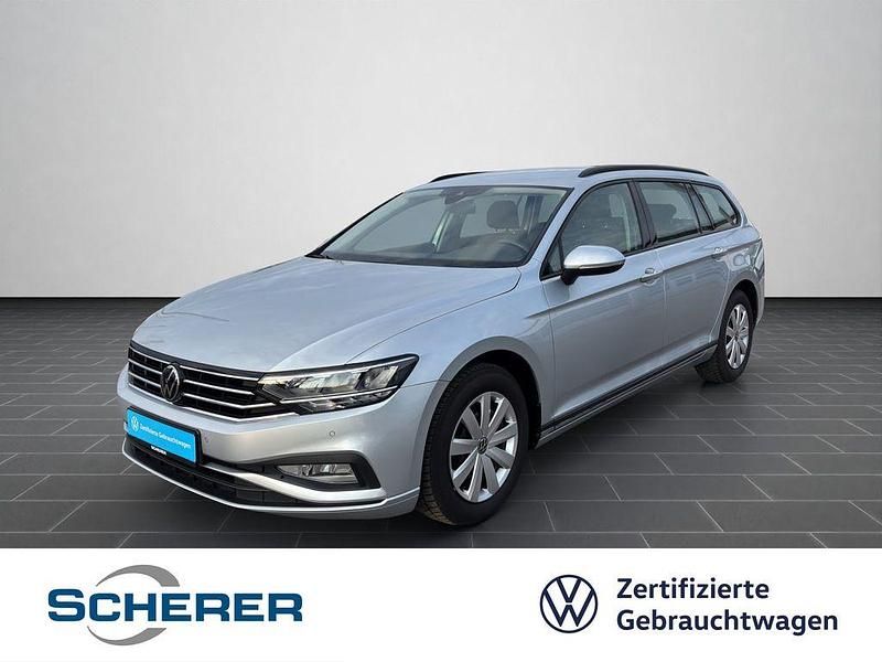 Gebraucht VW Passat Conceptline 150 PS (110 kW) 2023 Scale silver metallic (metallic) Kombi