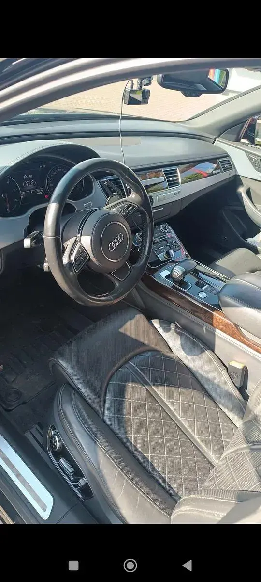 Gebraucht Audi A8 250 PS (183 kW) 2012 Schwarz Limousine
