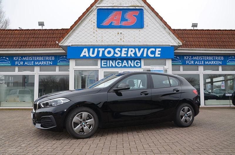 Gebraucht BMW 118 Advantage 150 PS (110 kW) 2023 Schwarz Kleinwagen
