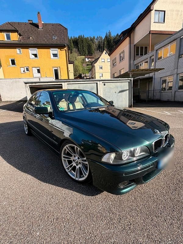 Second-hand BMW 525 197 CP (144 kW) 2002 Verde Berlinǎ
