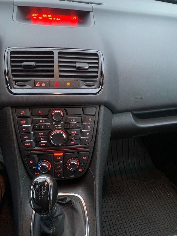 Gebraucht Opel Meriva Edition 101 PS (74 kW) 2011 Blau Van / Kleinbus