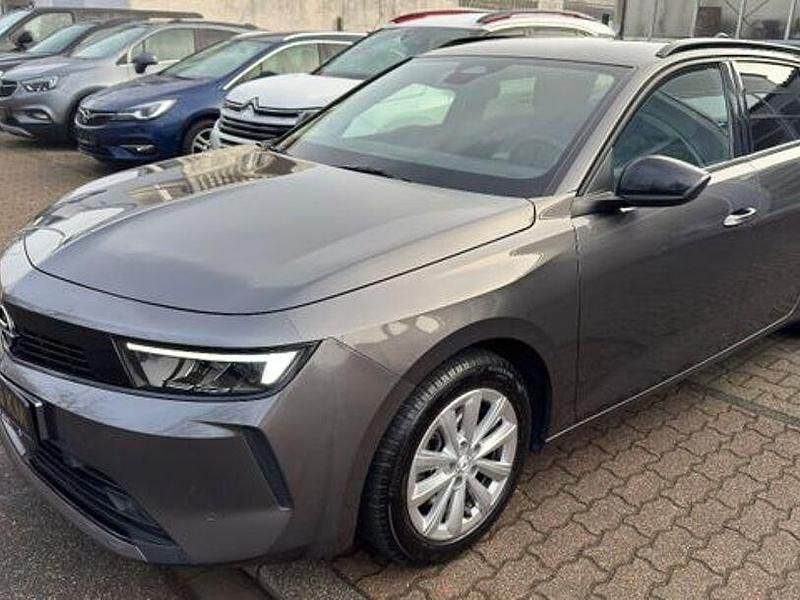 Gebraucht Opel Astra 131 PS (96 kW) 2024 Grau Kombi