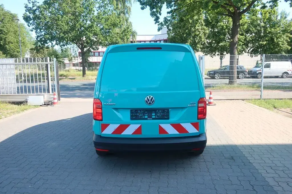 Gebraucht VW Caddy 75 PS (55 kW) 2016 Grün Van / Kleinbus