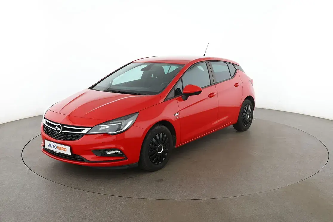 Gebraucht Opel Astra Active 105 PS (77 kW) 2018 Limousine