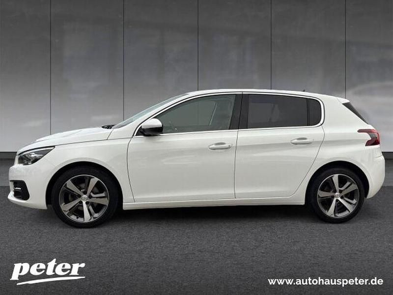 Gebraucht Peugeot 308 Allure 131 PS (96 kW) 2020 Lack weiss banquise/deckende l Limousine