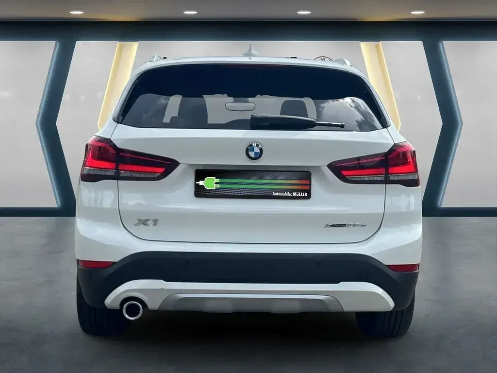 Gebraucht BMW X1 xLine 125 PS (91 kW) 2021 Weiss SUV