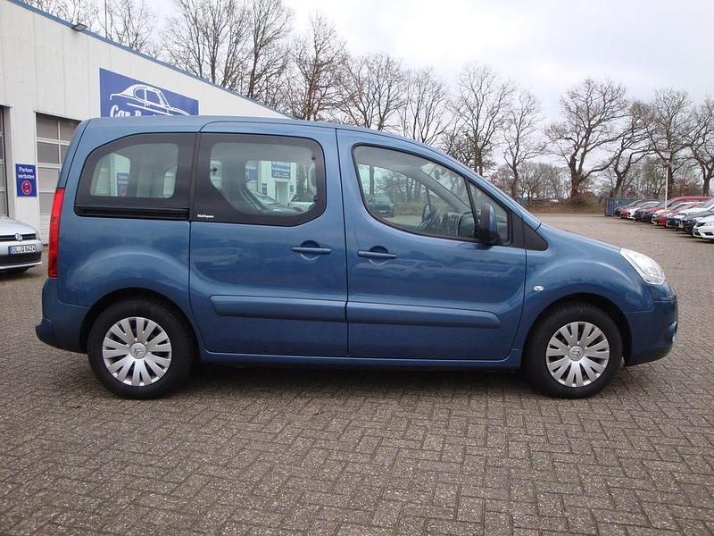 Gebraucht Citroën Berlingo 109 PS (80 kW) 2009 Blau Van / Kleinbus