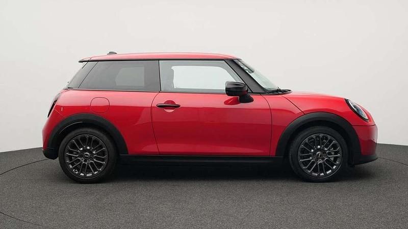 Gebraucht Mini Cooper Classic 156 PS (114 kW) 2024 Rot Kleinwagen