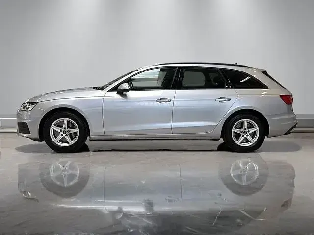 Gebraucht Audi A4 163 PS (119 kW) 2024 Florettsilber metallic Kombi