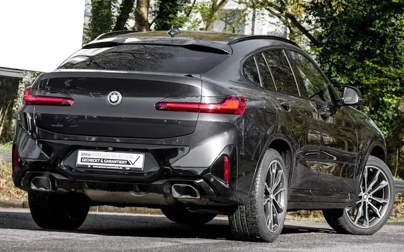 Używany BMW X4 Shadowline 340 KM (250 kW) 2023 Szary SUV