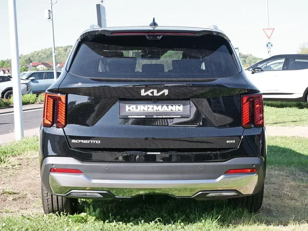Neu Kia Sorento Platinum 194 PS (142 kW) 2026 Schwarz auroraschwarz metallic SUV
