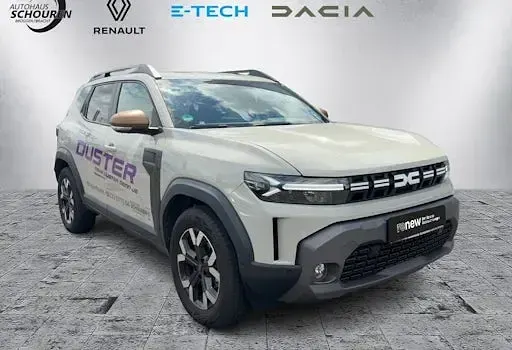 Neu Dacia Duster Extreme 123 PS (90 kW) 2025 Beige SUV
