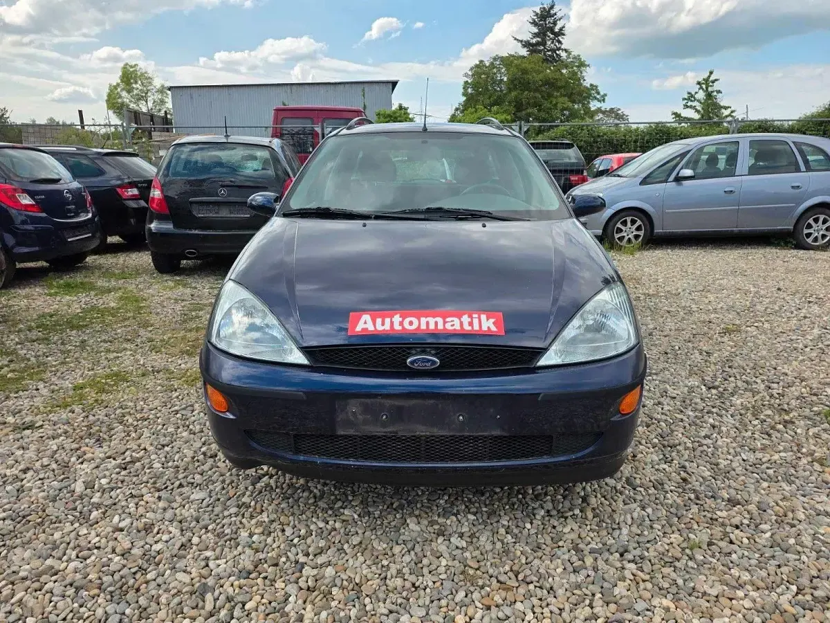 Gebraucht Ford Focus Ambiente 101 PS (74 kW) 2000 Kombi
