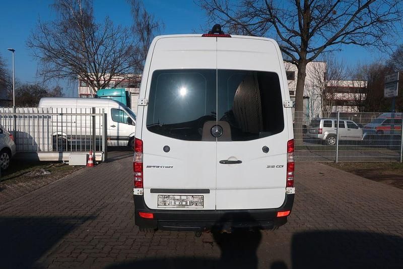 Gebraucht Mercedes 316 163 PS (119 kW) 2017 Weiß Van