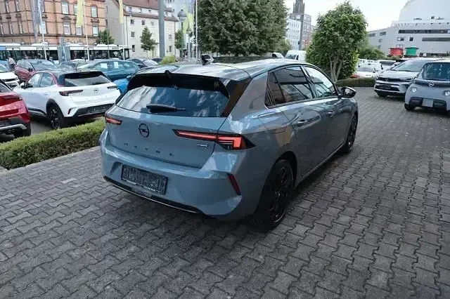 Gebraucht Opel Astra 145 PS (106 kW) 2025 Grau Limousine