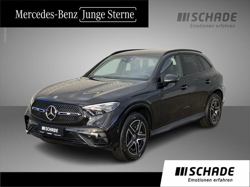 Schwarz Gebraucht 2024 Mercedes GLC300e AMG line SUV | 68.450 € (Etwas zu teuer) - Bild 1/4
