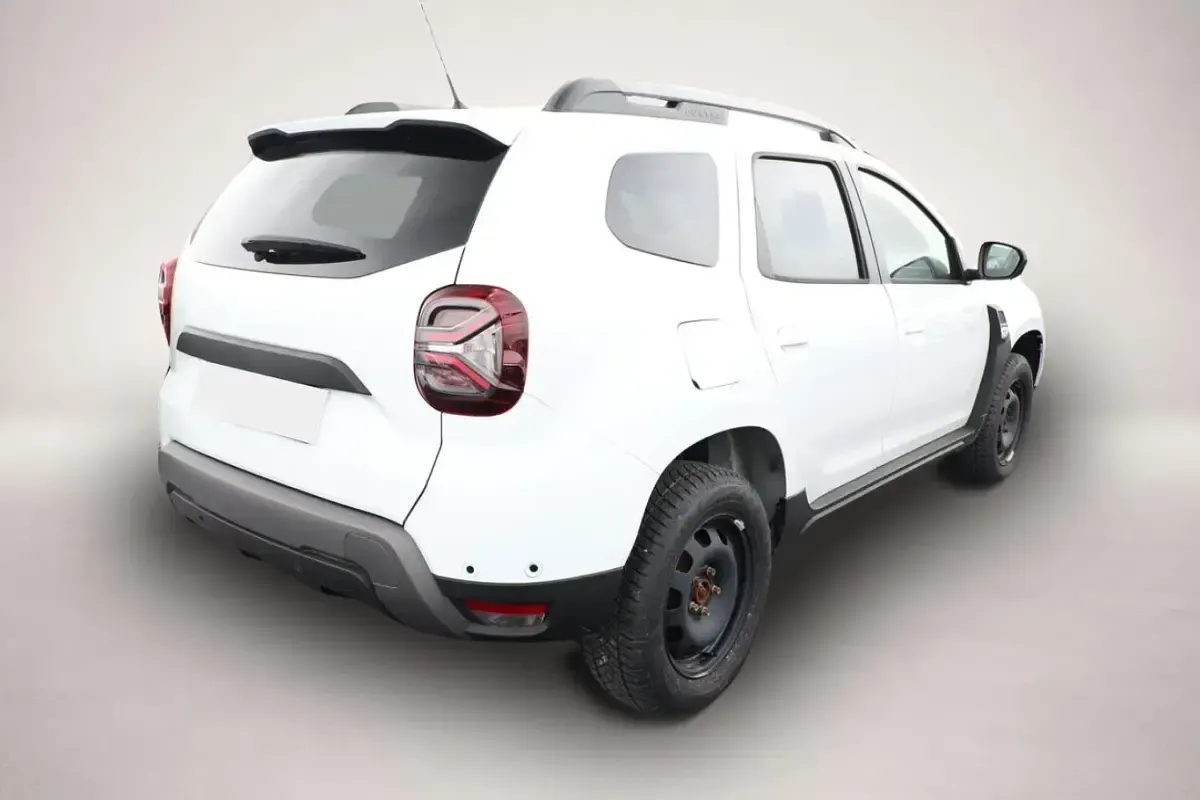 Gebraucht Dacia Duster Journey 150 PS (110 kW) 2023 Manufacturer SUV