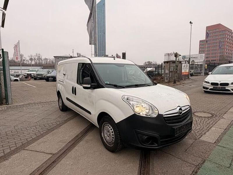 Usata Opel Combo 193 CV (141 kW) 2017 Bianco Monovolume