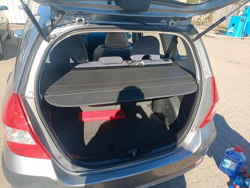 Gebraucht Honda Jazz 84 PS (61 kW) 2004 Silber Kleinwagen