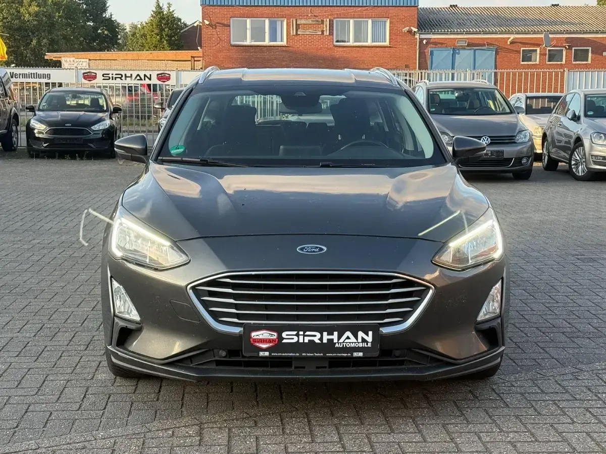 Gebraucht Ford Focus Cool & Connect 150 PS (110 kW) 2019 Grau Kombi